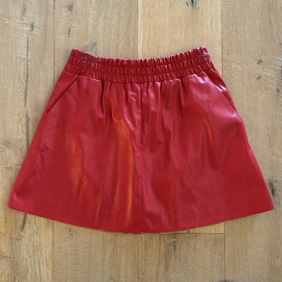 BCBG Max Azria faux leather skirt - Picture 2 of 8